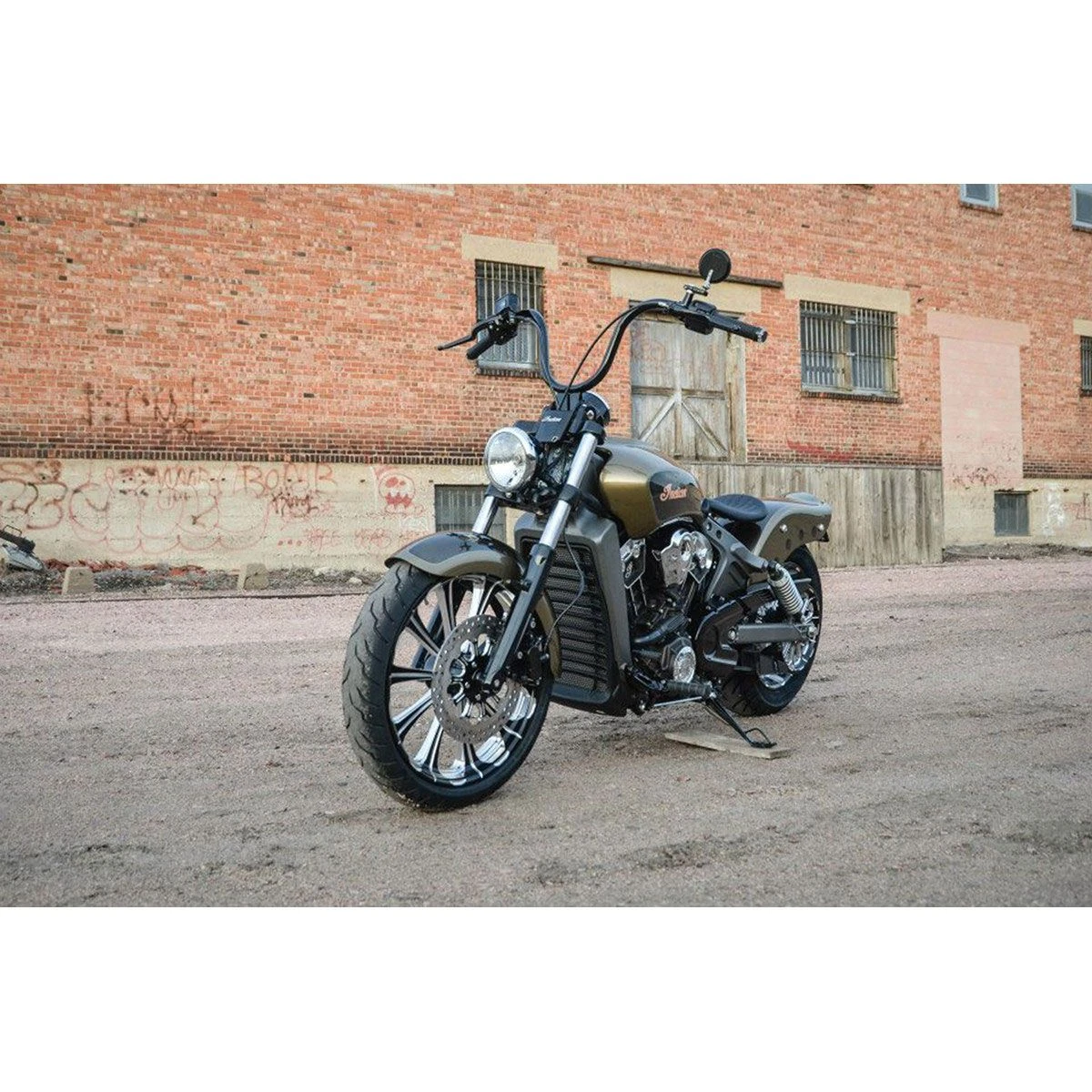 Klock Werks Outrider Radiator Guard - KW05-01-0321 | Indian Scout 2015-2021 2 Klock Werks Outrider Radiator Guard - KW05-01-0321 | Indian Scout 2015-2021 - Image 2